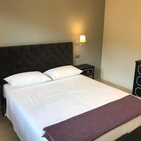 Sofia * באוונו